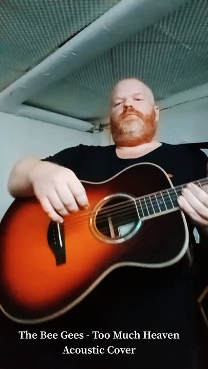 André Deininger Acoustic Cover - Too Much Heaven (The Bee Gees)