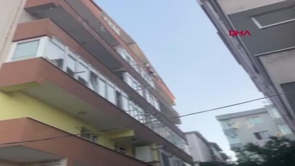 POLİSİN ŞÜPHELİYİ BALKONDAN KAÇARKEN YAKALADIĞI ANLAR KAMERADA