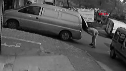 Sultangazi'de çekçekli hırsızlık kamerada