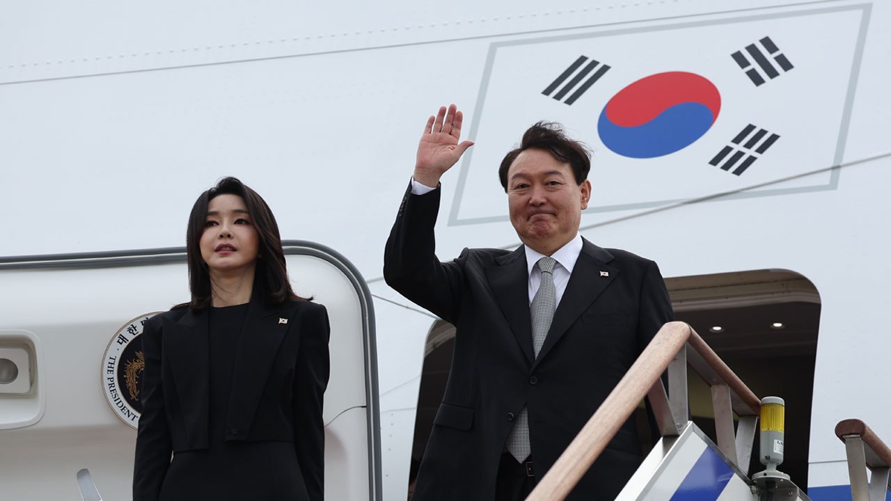 대통령실 "尹 홀대받은 것처럼 폄하 시도, 유감" / YTN