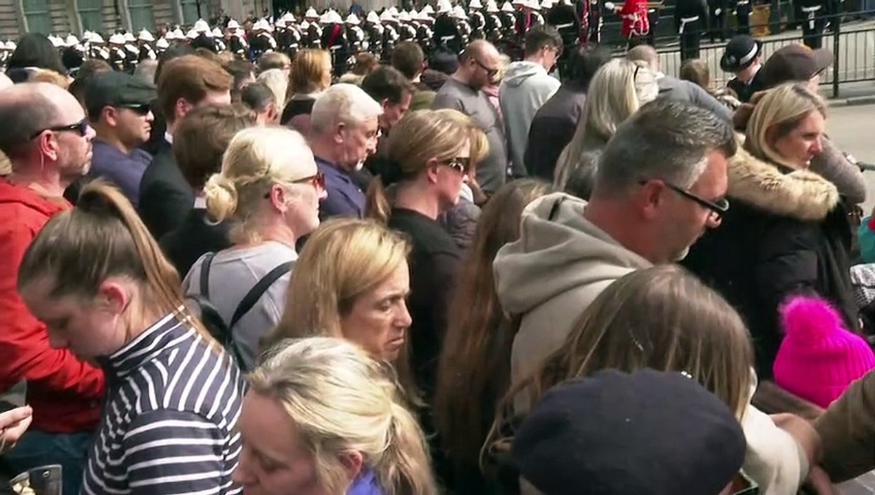 Zwei Schweigeminuten für die Queen