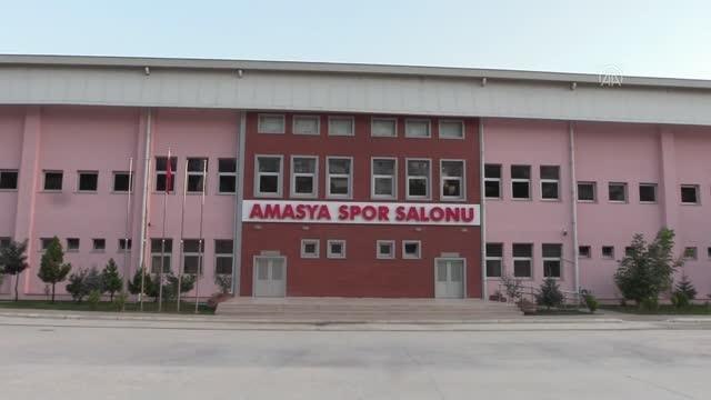 A Milli Kadın Hokey Takımı, Avrupa Şampiyonası hazırlıklarını sürdürüyor