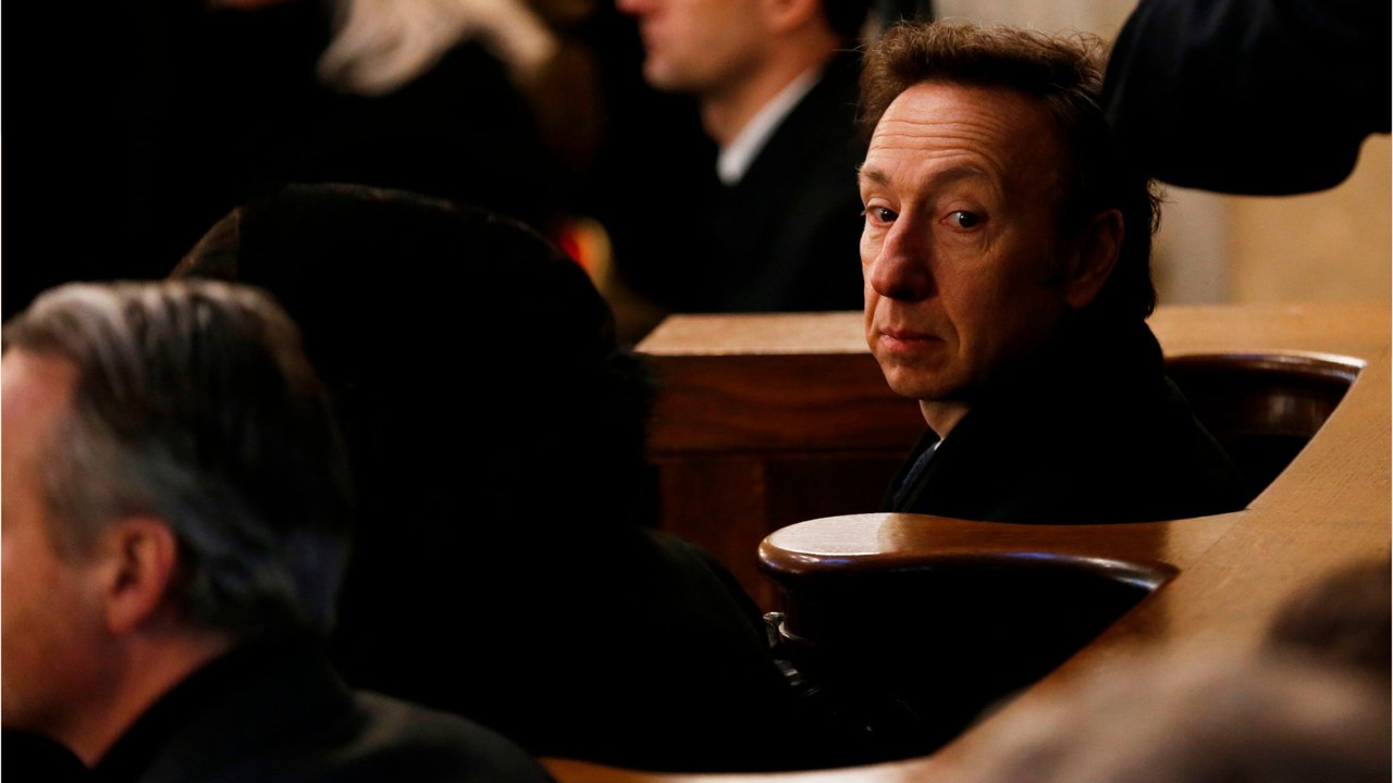 VOICI : Obsèques d'Elizabeth II : ce sujet sur lequel Stéphane Bern a peur de sécher pendant le grand direct (2)