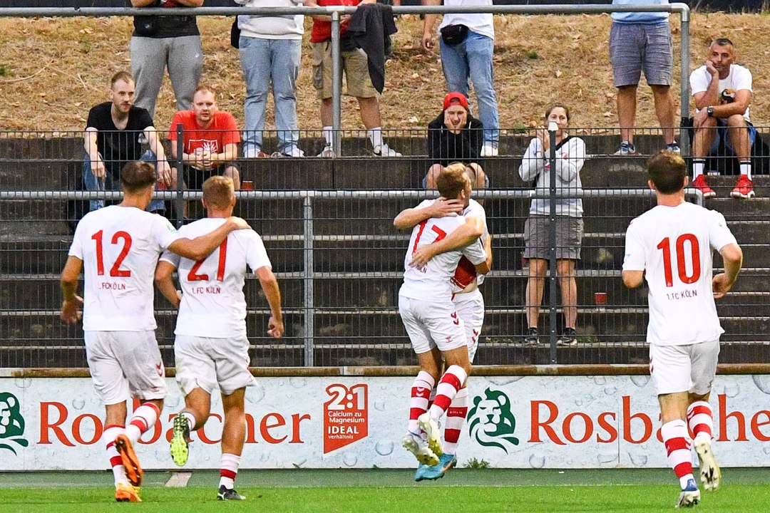 3:1 bei RW Ahlen: 1. FC Köln II schiebt sich ins Mittelfeld