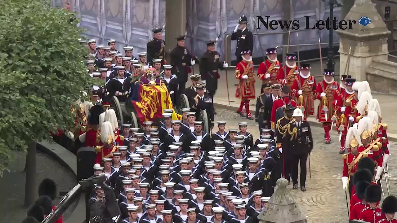 Queen's funeral procession -1