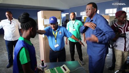 Presidente da Namíbia: "acredito fortemente na limitação dos mandatos"