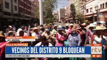 Vecinos mantienen bloqueos en la Av. Petrolera y Av. Aroma