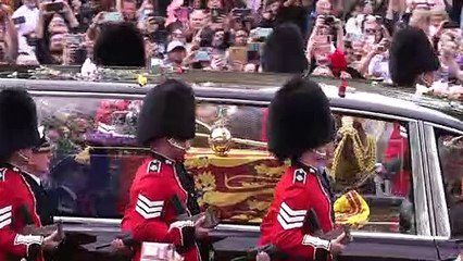 رحيل الملكة اليزابيث الثانية يطوي آخر صفحات القرن العشرين