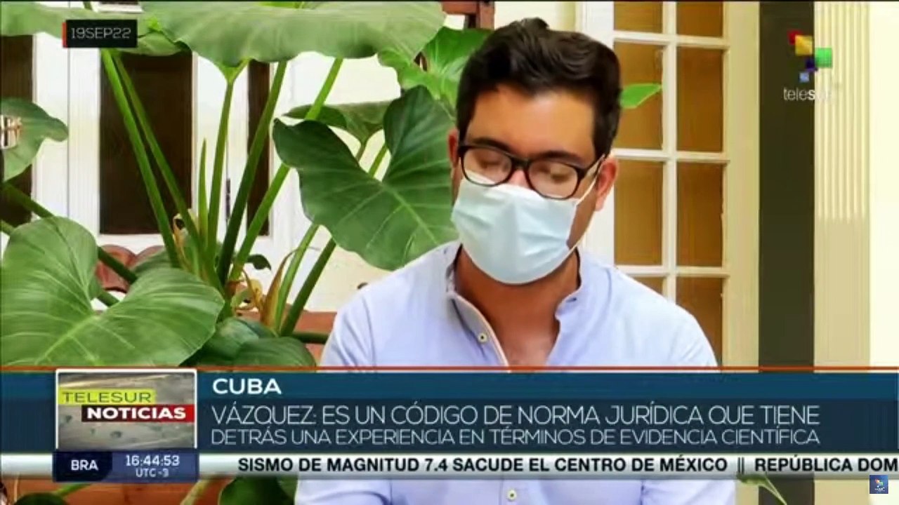 teleSUR Noticias 15:30 19-09: Huracán Fiona cau...