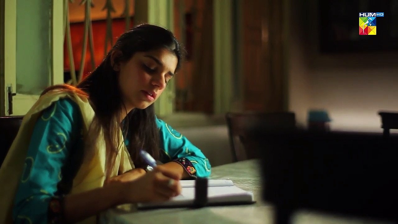 Beti Ka Naam Sun Kar Kashaf Kyun Pareshaan Ho Gayi... - Zindagi Gulzar Hai  Drama