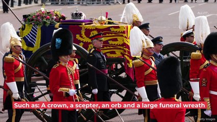 King Charles Leaves Touching Letter On Queen's Coffin