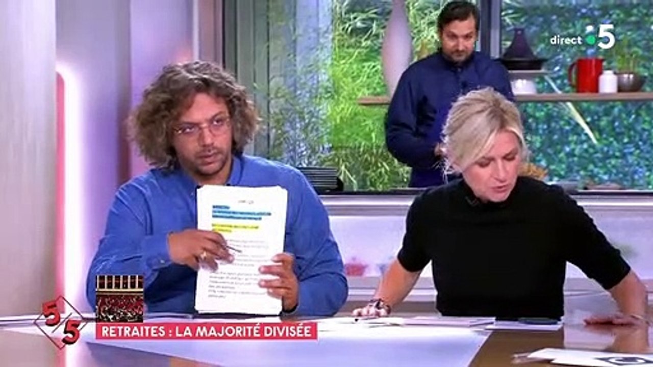 Violences faites aux femmes - Les révélations explosives de Sandrine Rousseau contre Julien Bayou, patron des Verts : "J'ai reçu son ex-compagne en larmes. Elles sont manifestement plusieurs à se plaindre"