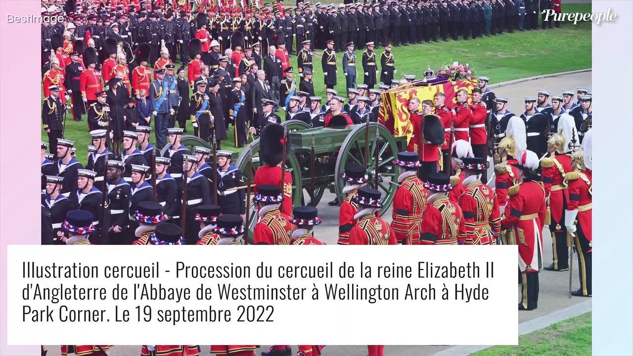 Elizabeth II inhumée dans l'intimité familiale à Windsor, point final des funérailles "du siècle"