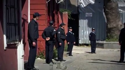 وادي الذئاب الجزء الخامس الحلقة 76 مدبلجة للعربية