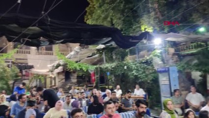 ŞANLIURFA'DA, TARİHİ HANDA KİTAP MEZATI