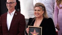 Una stella sulla Walk of Fame per la cantante Kelly Clarkson