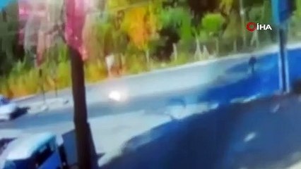 Bursa'da feci kaza! Kask sayesinde hayatta kaldı