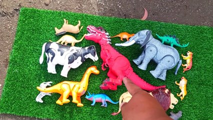 Hunting Found Jurassic World Evolution 2 T-rex Brontosaurus Stegosaurus Lion Cow Elephant Tiger