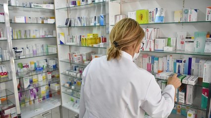 "İlaç yokluğu toplumsal krize dönüştü"