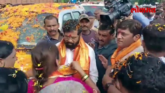 मुख्यमंत्री एकनाथ शिंदेंचं जळगावात जंगी स्वागत!
