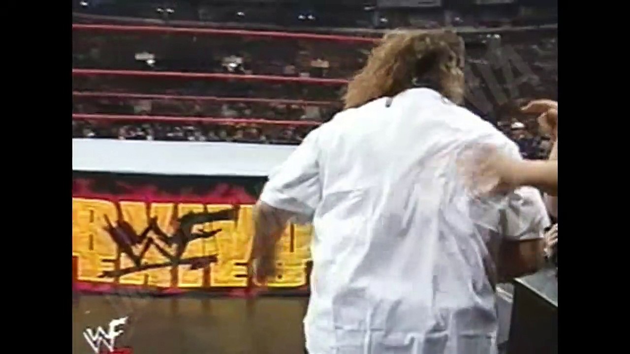 Stone Cold Steve Austin vs Mankind - WWF Survivor Series 1998