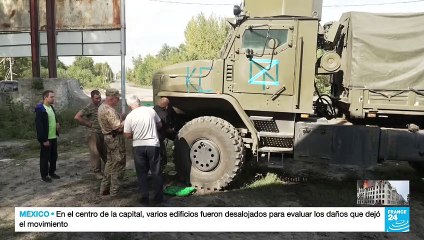 Soldados ucranianos aplauden el rápido avance de la contraofensiva en Izium