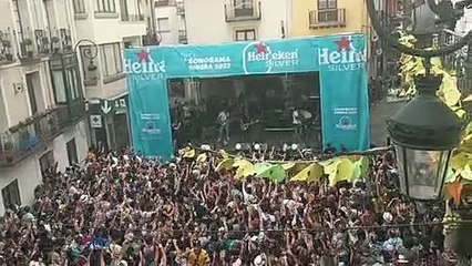 Izal en la Plaza del Trigo.