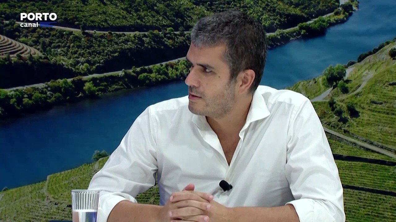 Carlos Guimarães Pinto: "O Ministério da Saúde ser deslocalizado aqui para o Porto faria sentido (...) mas acho que não vai acontecer"