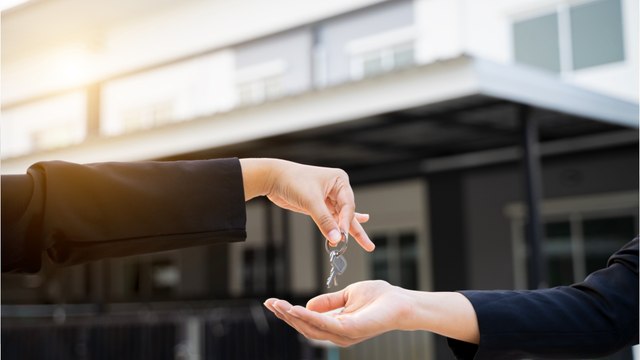 Logement : quels travaux sont à la charge du locataire, ou du bailleur ?