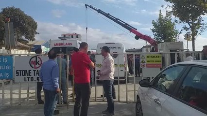 Sancaktepe'de metro inşaatında kule vinci devrildi, 2 kişi öldü, 1 kişi yaralandı