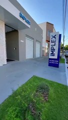 Clínica Implex se destaca na aplicação de lentes de contato dental