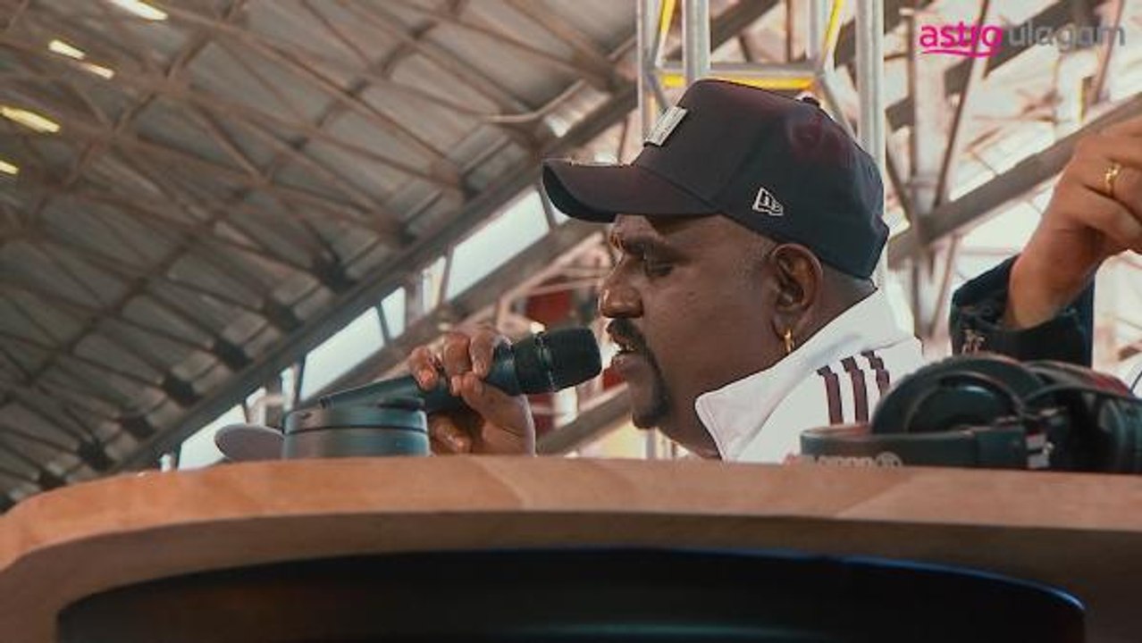 Episode 10 is Semi Final One! There will be two rounds and…wanna know more?  Watch the highlights of the episode and Catch #RapPorkalamS2 every Friday at 9PM on Vinmeen HD Ch202.