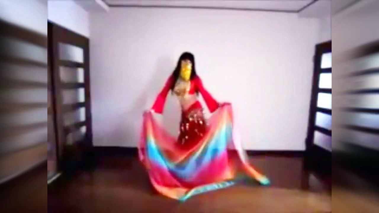 Thousand Year Solo【千年の独奏歌】- By Cammie☕Mile ( English Ver. ) feat Sasori Ane dance
