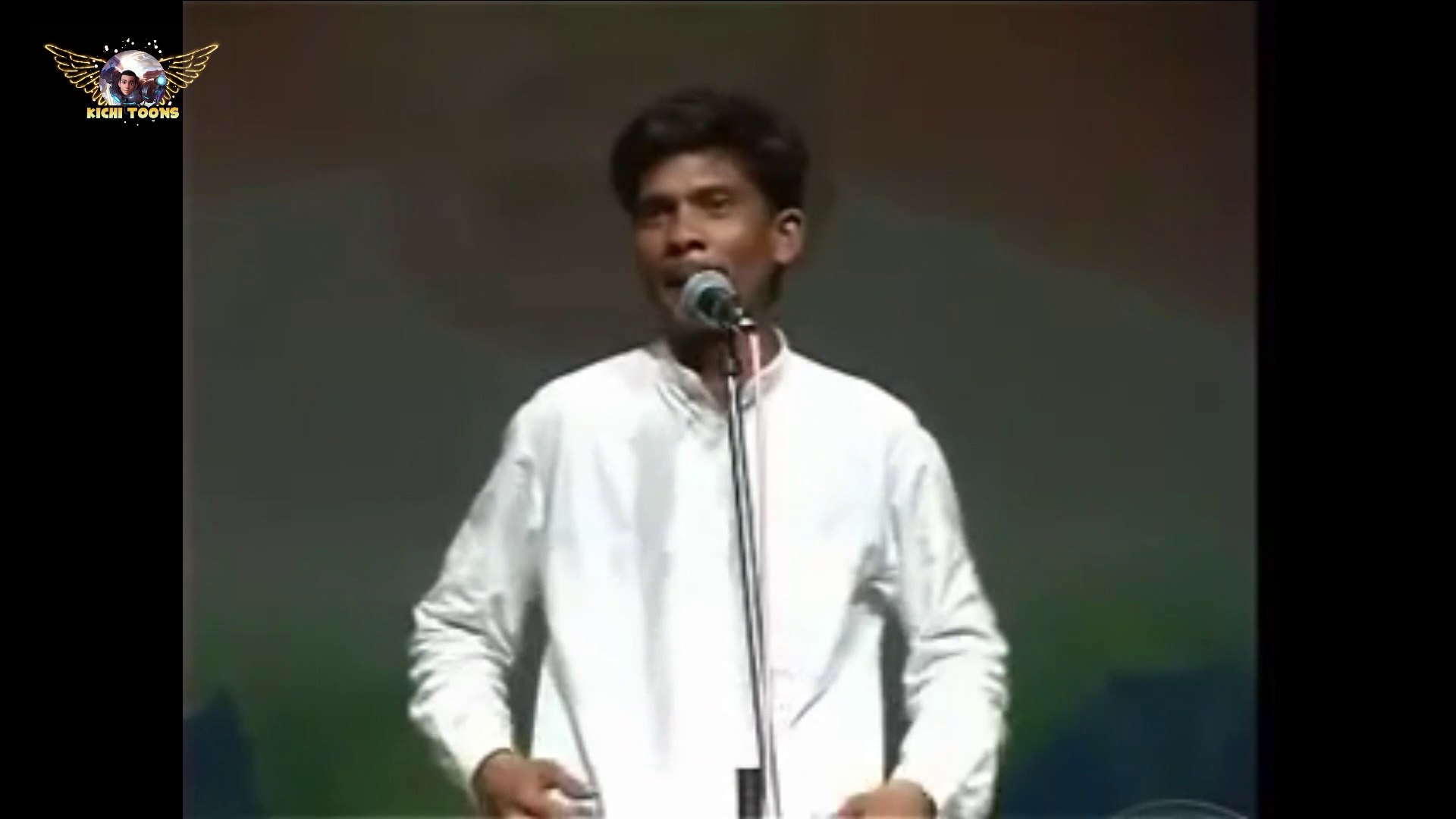 ⁣The most talented mimicry artist. Bird Sounds.