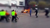 İstanbul'da kan donduran olay: Aracını ateşe verdi, polise ve etrafa saldırdı sonrası korkunç