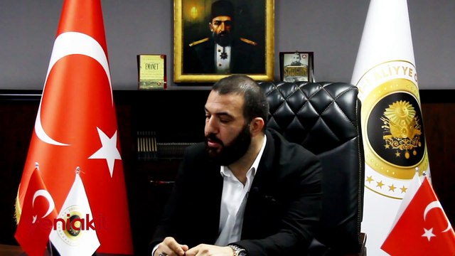 Osmanlı torunu Tunç Soyer'e haddini bildirdi: İzmir'i Yunan işgal etse sirtaki oynayacak!