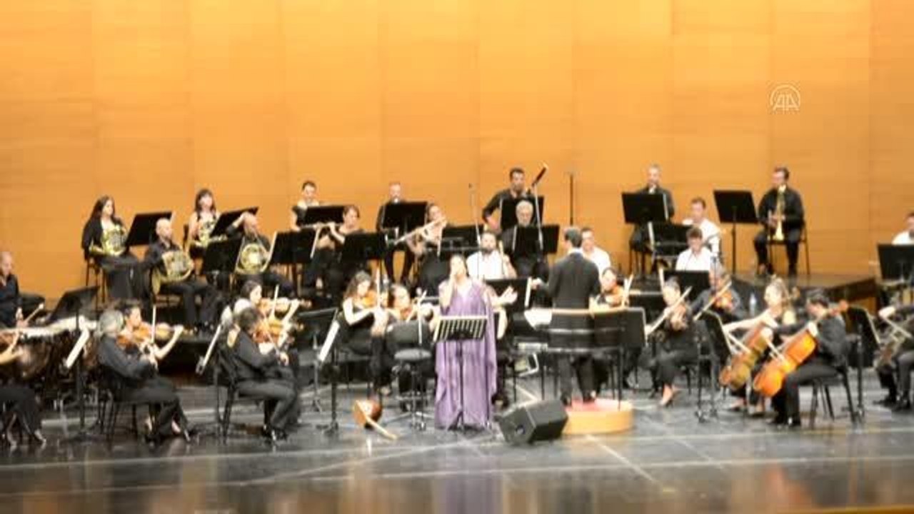 Bursa haber... Halk ozanı Neşet Ertaş Bursa'da anıldı