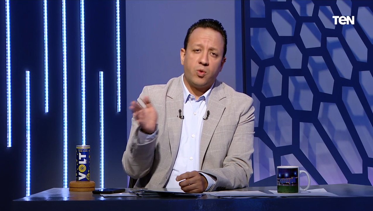 التيشرت رقم 1 والقائد.. أزمات ومشاكل المنتخب لا تنتهي.. صادق ينفرد بتفاصيل أزمات معسكر المنتخب