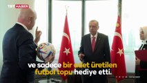 FIFA Başkanı Infantino'dan Cumhurbaşkanı Erdoğan'a özel hediye