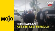 Kes gangguan seksual: Ebit Lew tiba di mahkamah Tenom hadiri perbicaraan