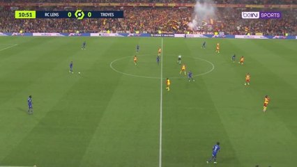 Samba produces brilliant one-handed catch for Lens