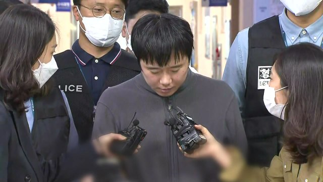 '신당역 스토킹 살인' 전주환 송치... 진짜 미친 짓 했다 / YTN