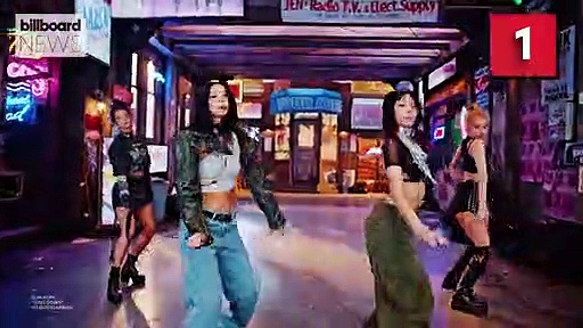 ⁣BLACKPINK’s ‘Shut Down’ Tops the Hot Trending Songs Chart