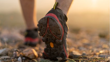 Wanderschuhe: Fürs Trocknen die Einlegesohle rausnehmen