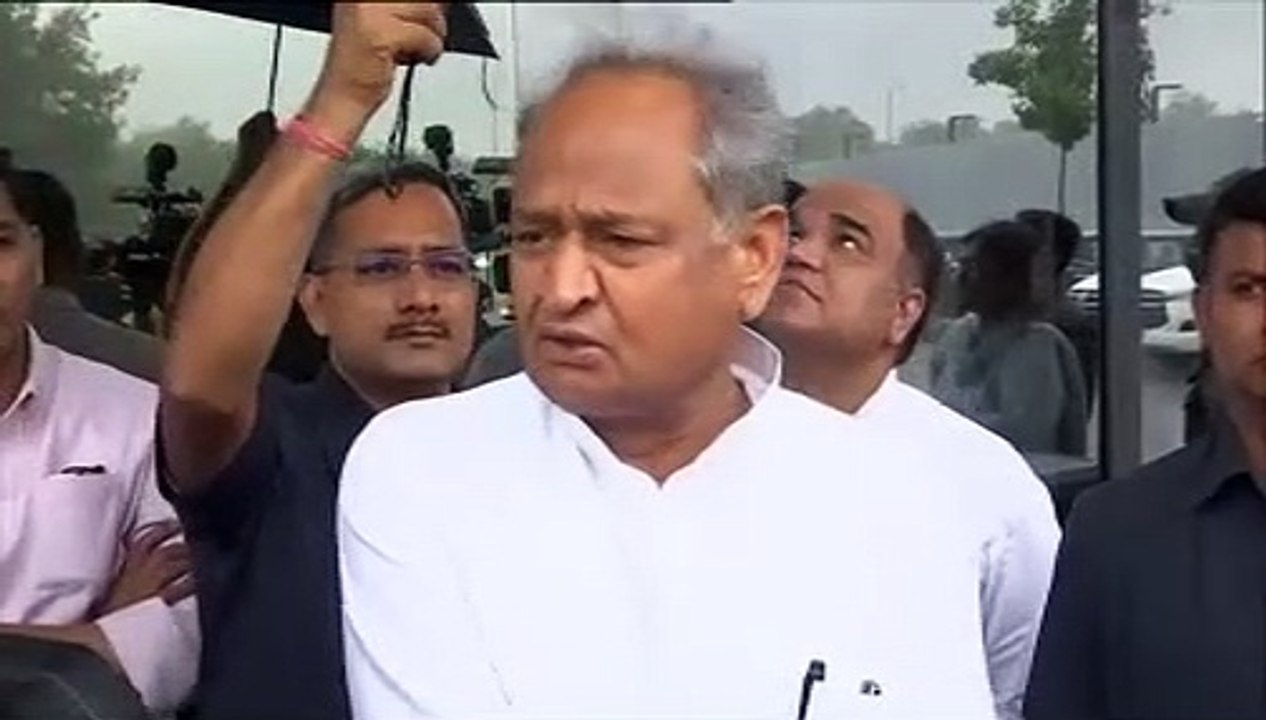 आज सीएम हूं और आगे भी सीएम की जिम्मेदारी निभाता रहूंगा: गहलोत