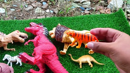 Hunting Found Jurassic World Evolution 2 T-rex Spinosaurus Brontosaurus Mammoth Lion Tiger Elephant