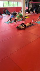 Un vrai chien vers le bas - Buzz Buddy