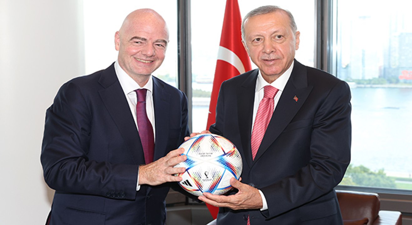 Cumhurbaşkanı Erdoğan, FIFA Başkanı Infantino'yu kabul etti