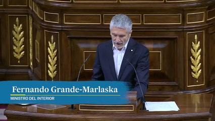 Marlaska justifica la reacción policial ante el "violento" asalto de migrantes en Melilla