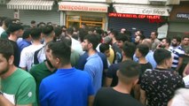Kaçak telefon satan iş yerine polis baskını: Esnaf kepenk kapatarak protesto etti
